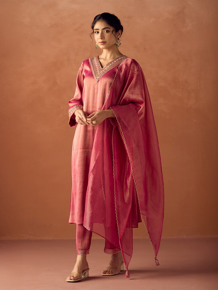 Dhiyona FL Women Rose Pink Tissue Blend Hand Embroidered Kurta Set with Dupatta