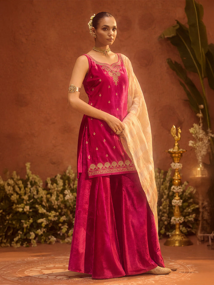 Dhiyona FL Women Rani Pink Ice Velvet Embroidered Kurta Set with Dupatta