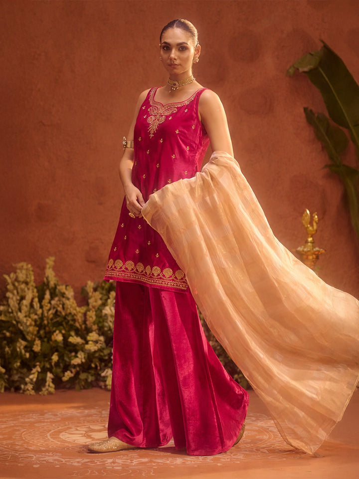 Dhiyona FL Women Rani Pink Ice Velvet Embroidered Kurta Set with Dupatta